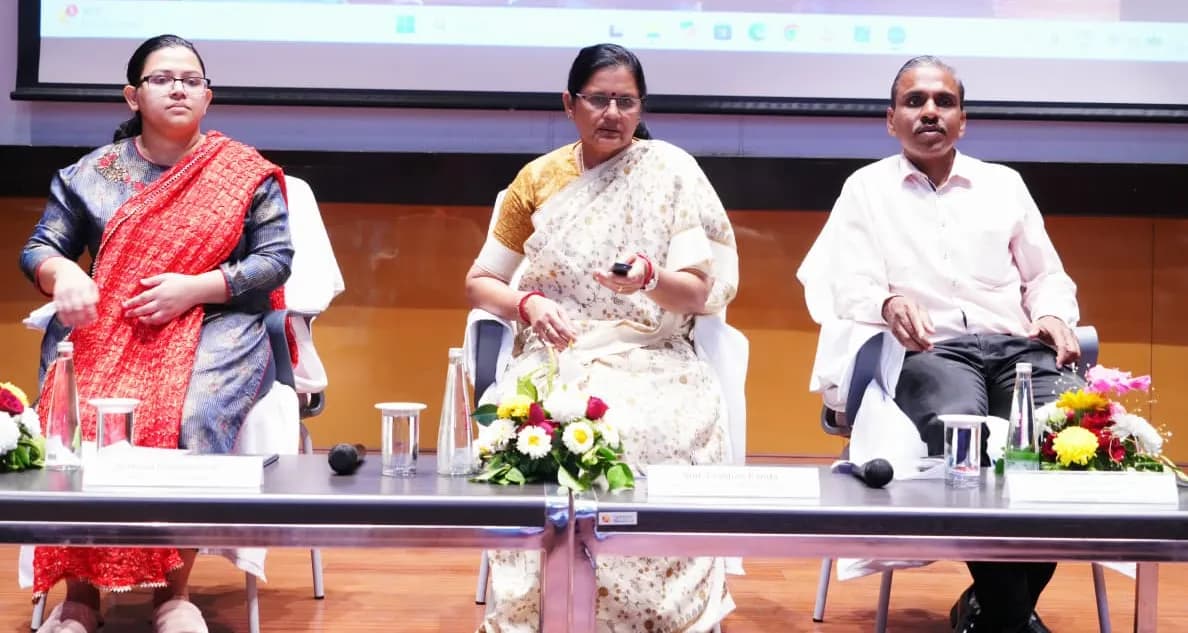 ଓଡ଼ିଶା ରାଜ୍ୟ ସରକାର ଆର୍ଥିକ ସହାୟତା ଜରିଆରେ ମହିଳାମାନଙ୍କୁ ସଶକ୍ତ କରୁଛନ୍ତି।