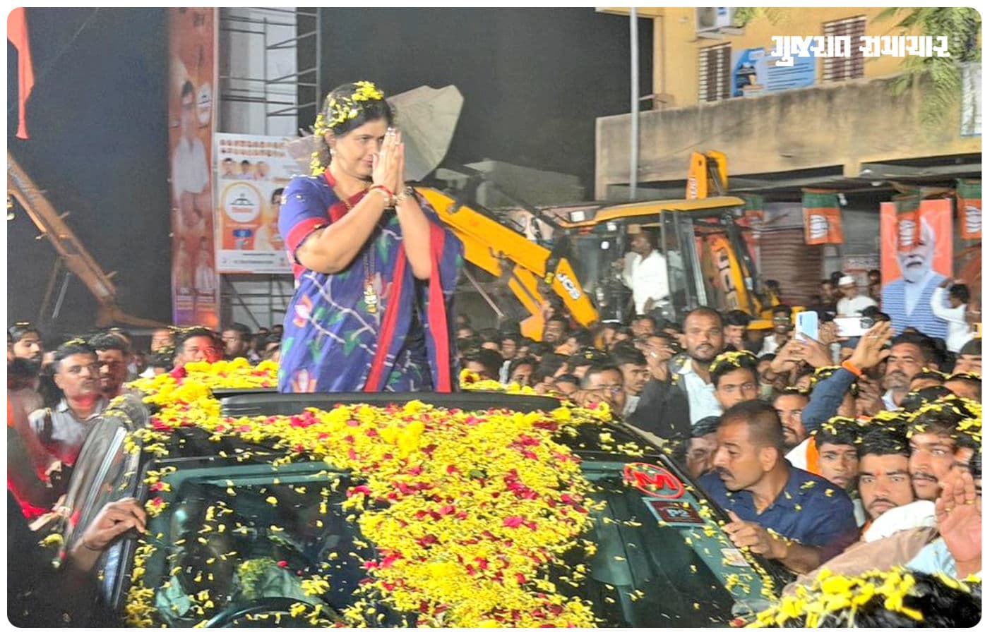 લાતુરની મુલાકાત પહેલા જ પંકજા મુંડેંના હેલિકોપ્ટરની ખામી ટળી