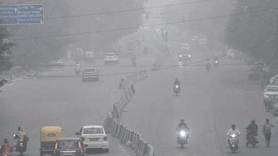 Delhi Prepares for First-Ever Artificial Rainfall to Clear Toxic Air