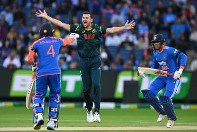 Australia Defeats India in Second T20I, Ending Nine-Match Winning Streak