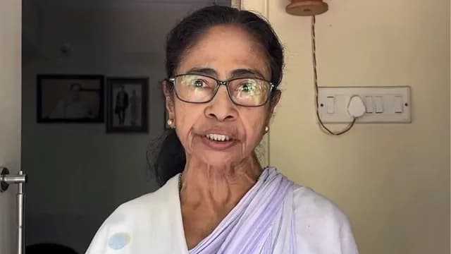 Mamata Banerjee Accuses EC and Central Forces of Misreporting Election Results