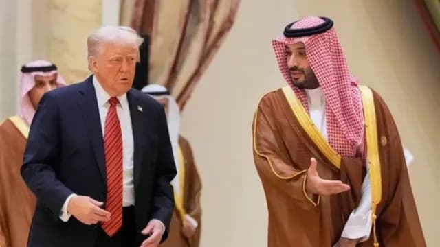 Trump Cancels Military Operation Against Houthi Positions in Yemen