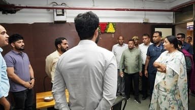 Chief Minister Conducts Surprise Inspection of State Trade and Taxation Department