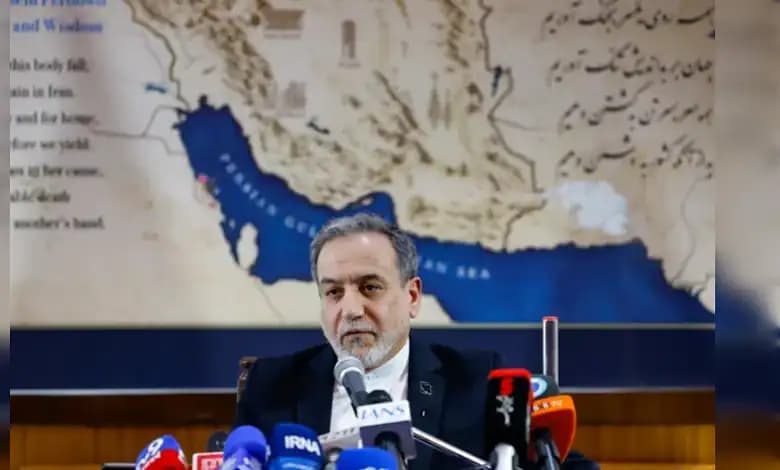 Iran Threatens Retaliation After US Strikes Near Strait of Hormuz